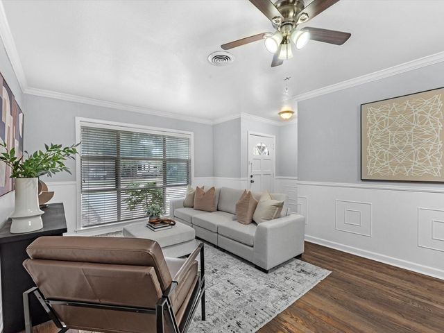 7938 Hammerly Boulevard, Houston, TX 77055