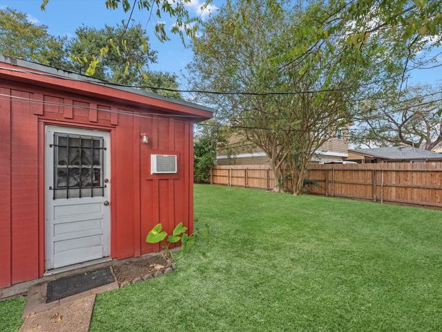 7938 Hammerly Boulevard, Houston, TX 77055