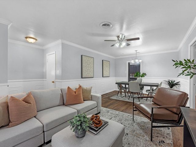 7938 Hammerly Boulevard, Houston, TX 77055