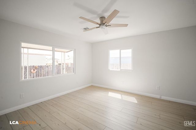 717 45th Street, Bakersfield, CA 93301