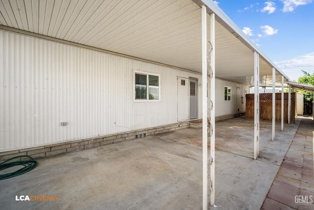717 45th Street, Bakersfield, CA 93301