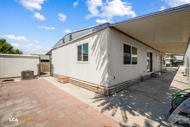 717 45th Street, Bakersfield, CA 93301