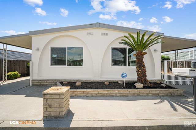 717 45th Street, Bakersfield, CA 93301