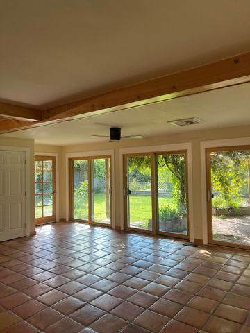 9116 ORLANDO Place NE, Albuquerque, NM 87111