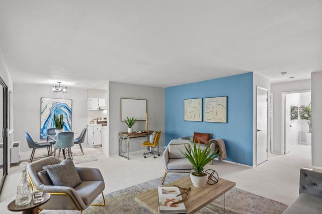 978 Kiely Boulevard E, Santa Clara, CA 95051