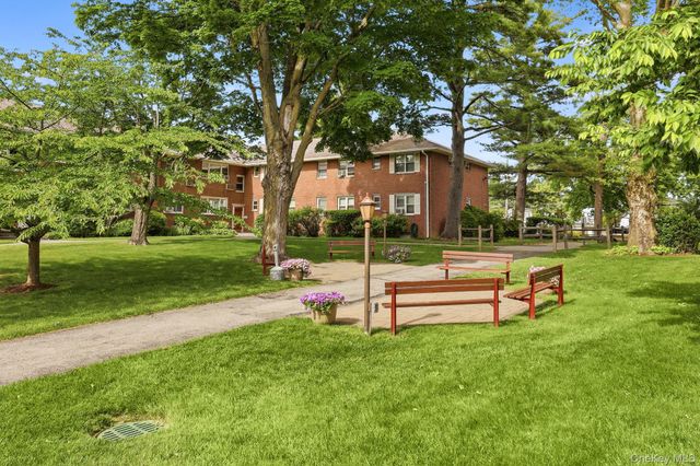 121 North Broadway 21K, White Plains, NY 10603