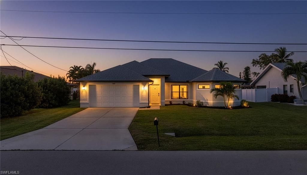 Image 1 of property listing at 1301 SE 23rd TER, Cape Coral, FL 33990