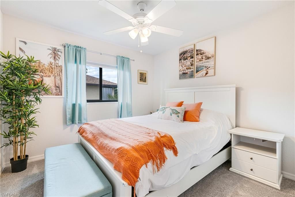 Image 31 of property listing at 1301 SE 23rd TER, Cape Coral, FL 33990