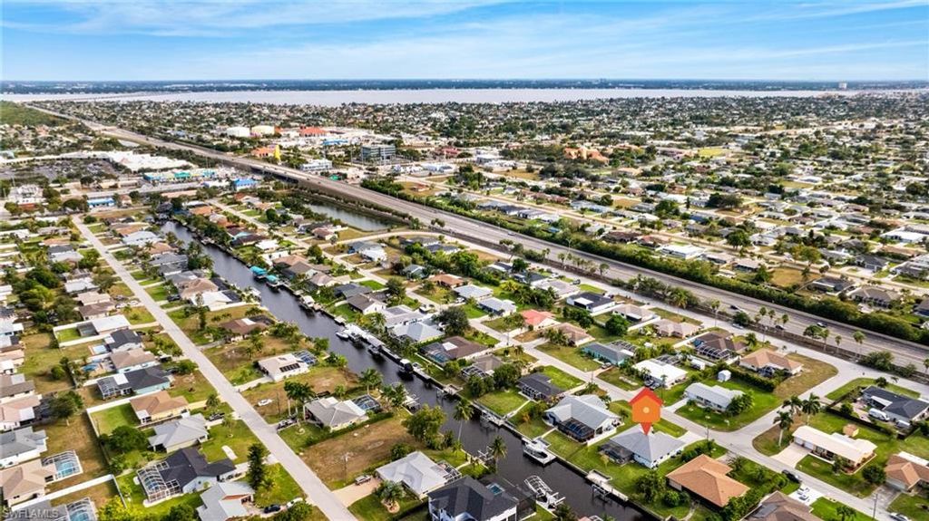 Image 45 of property listing at 1301 SE 23rd TER, Cape Coral, FL 33990