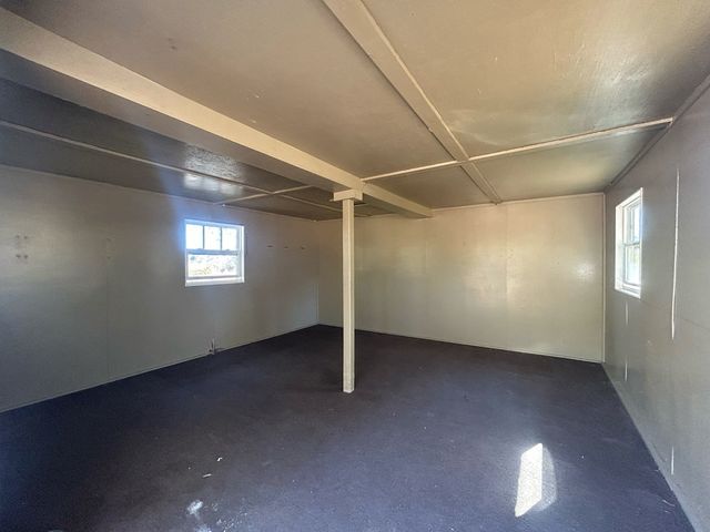 816 N Broad St, Cowarts, AL 36321