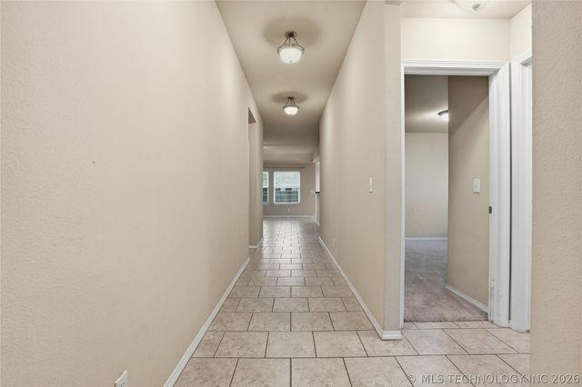 6081 E 148th Street S, Bixby, OK 74008