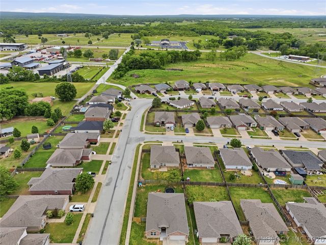 6081 E 148th Street S, Bixby, OK 74008