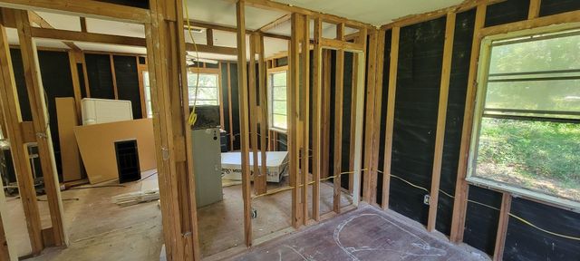 188 Hant Hill Road, Livingston, TX 77351