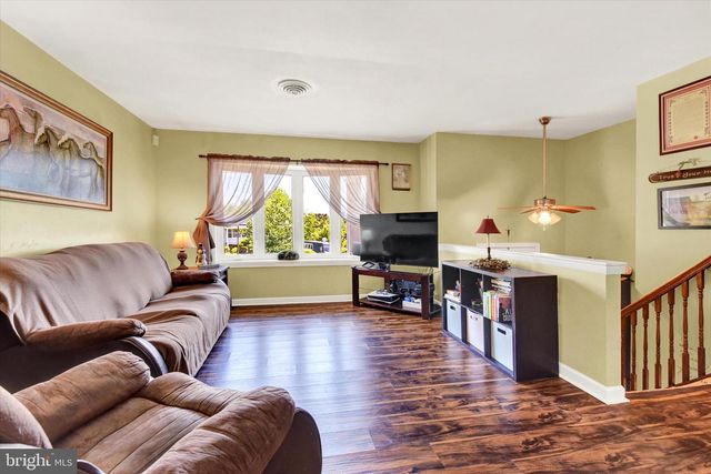 1120 CARDIFF ST, Harrisburg, PA 17109