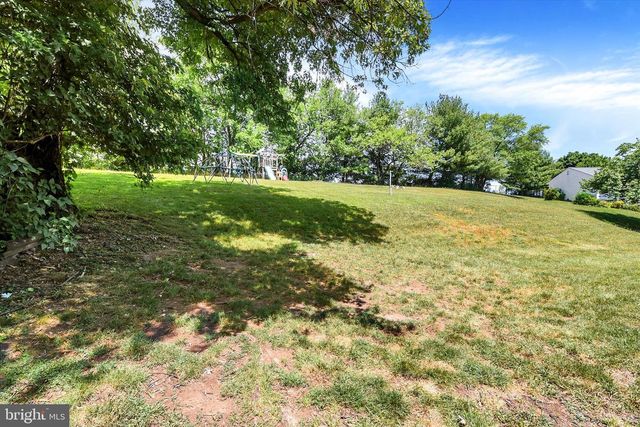 1120 CARDIFF ST, Harrisburg, PA 17109