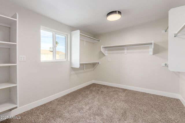 1006 W GRANDVIEW Street, Mesa, AZ 85201