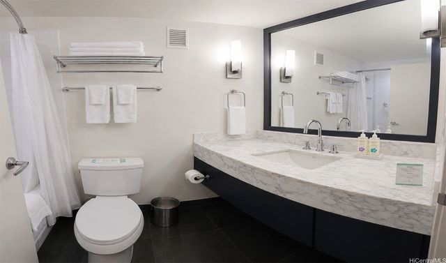 410 Atkinson Drive 1252, Honolulu, HI 96814