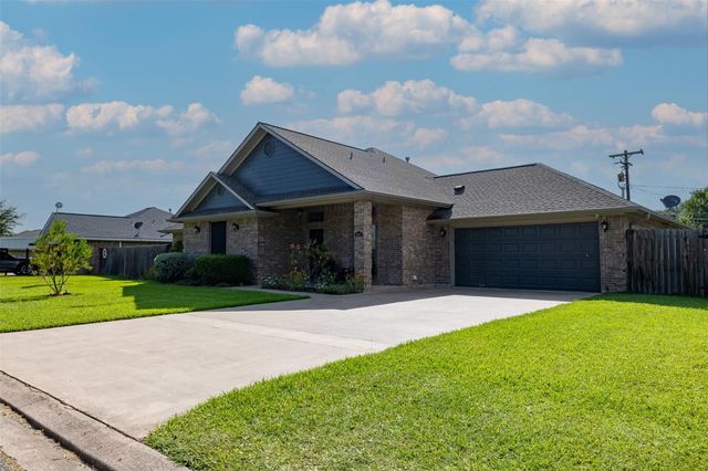 1802 Cheryl Drive, Caldwell, TX 77836