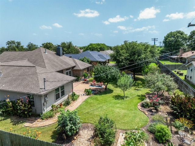 1802 Cheryl Drive, Caldwell, TX 77836