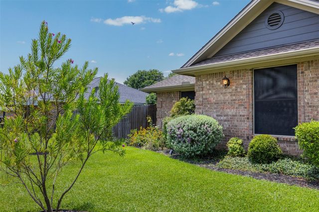 1802 Cheryl Drive, Caldwell, TX 77836