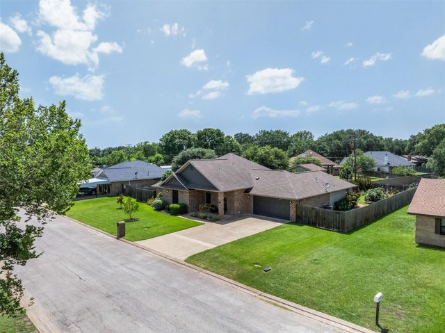 1802 Cheryl Drive, Caldwell, TX 77836