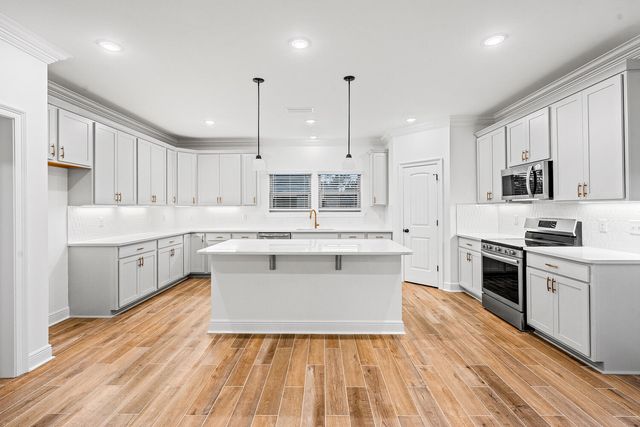 320 Constellation Avenue, Freeport, FL 32439