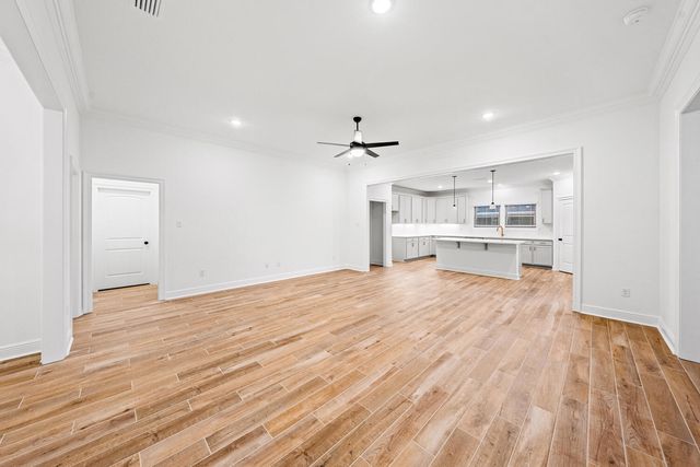 320 Constellation Avenue, Freeport, FL 32439