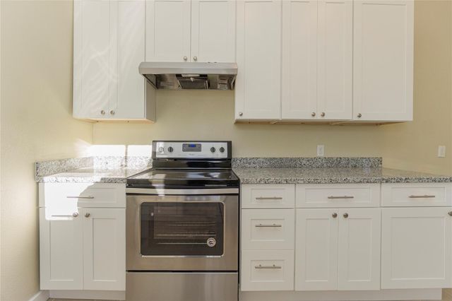 1219 33rd Street 1, Galveston, TX 77550