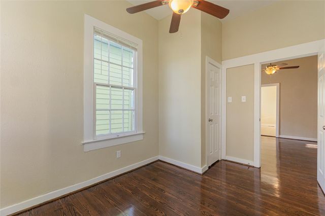 1219 33rd Street 1, Galveston, TX 77550