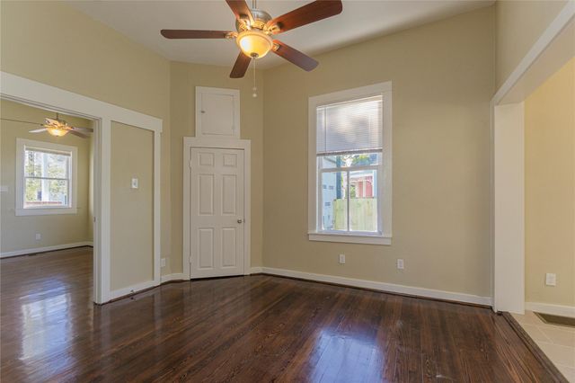 1219 33rd Street 1, Galveston, TX 77550