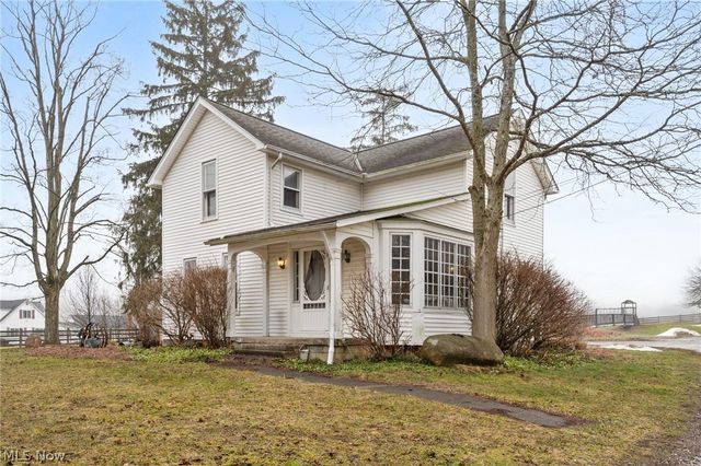 9455 Robinson Road, Chardon, OH 44024