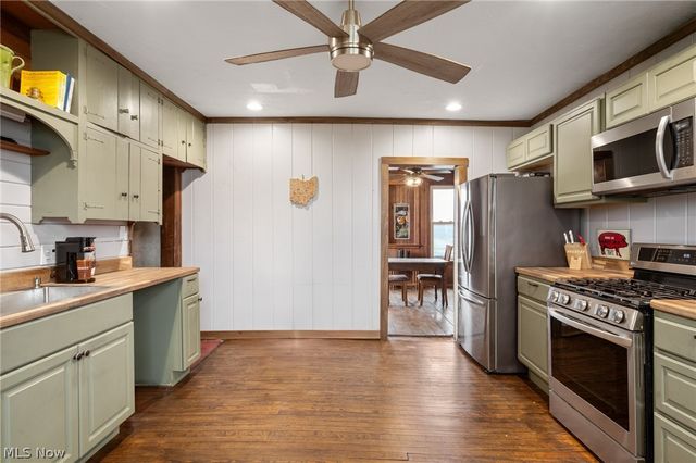 9455 Robinson Road, Chardon, OH 44024