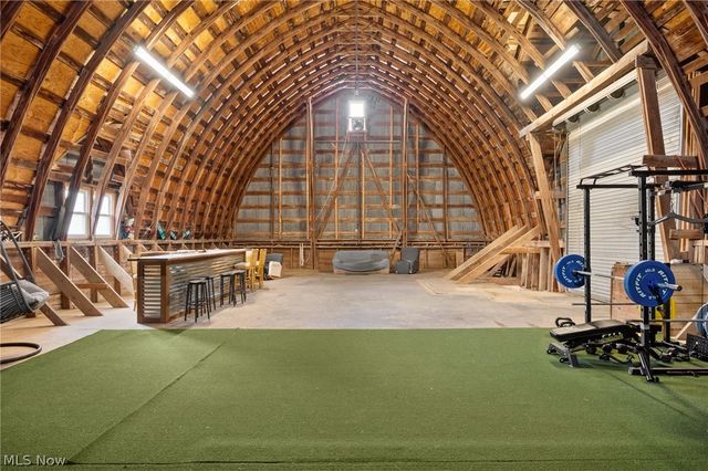 9455 Robinson Road, Chardon, OH 44024