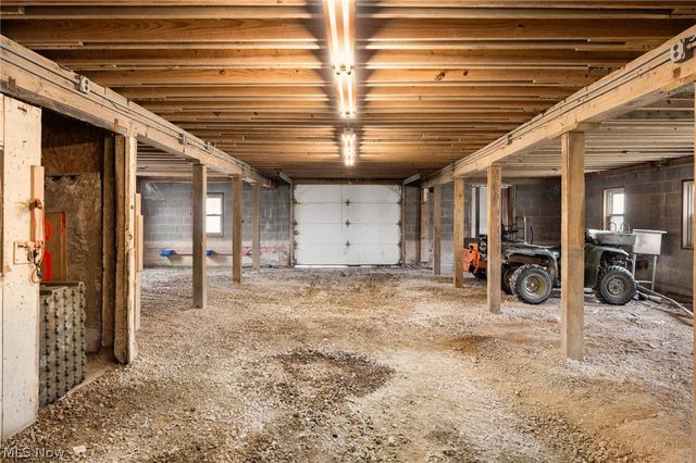 9455 Robinson Road, Chardon, OH 44024