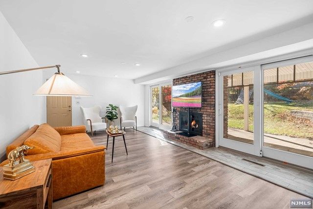 121 Overlook Drive, Woodcliff Lake, NJ 07677