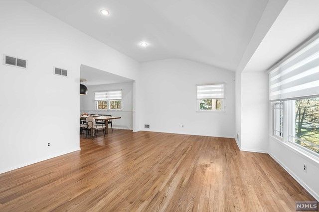 121 Overlook Drive, Woodcliff Lake, NJ 07677