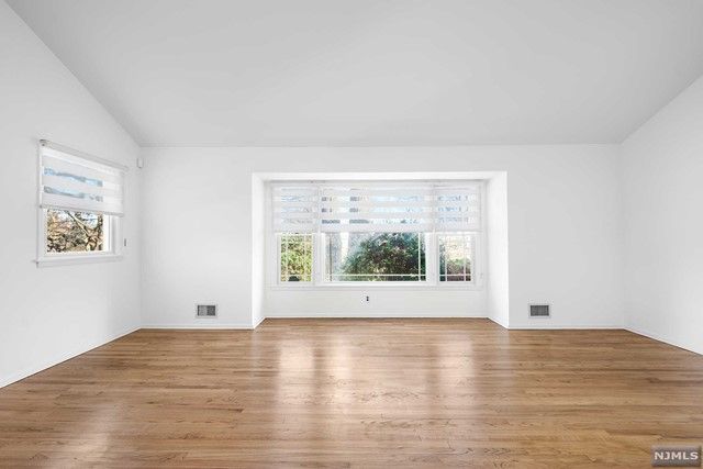 121 Overlook Drive, Woodcliff Lake, NJ 07677
