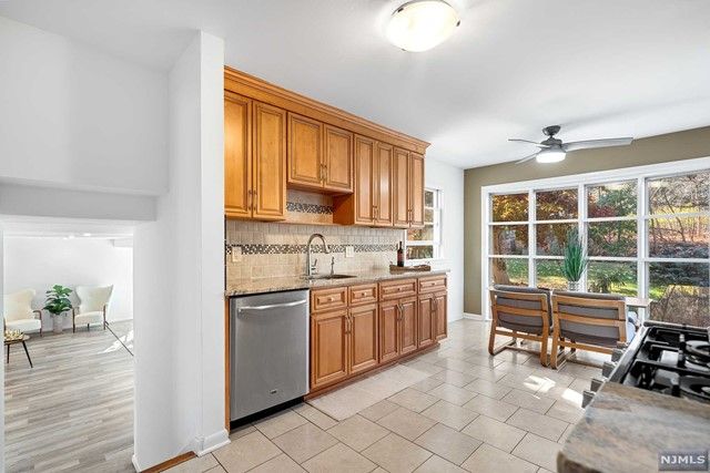 121 Overlook Drive, Woodcliff Lake, NJ 07677