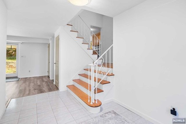 121 Overlook Drive, Woodcliff Lake, NJ 07677