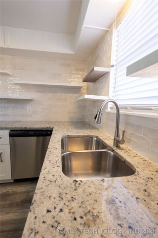 1012 W Tulsa, Sulphur, OK 73086