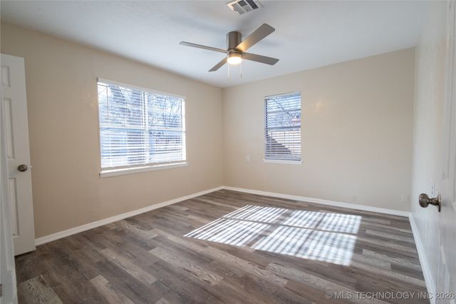 1012 W Tulsa, Sulphur, OK 73086