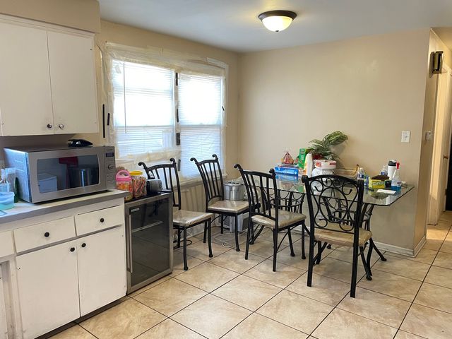 3653 W 71st Street, Chicago, IL 60629