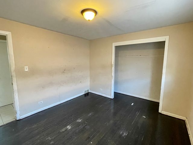 3653 W 71st Street, Chicago, IL 60629