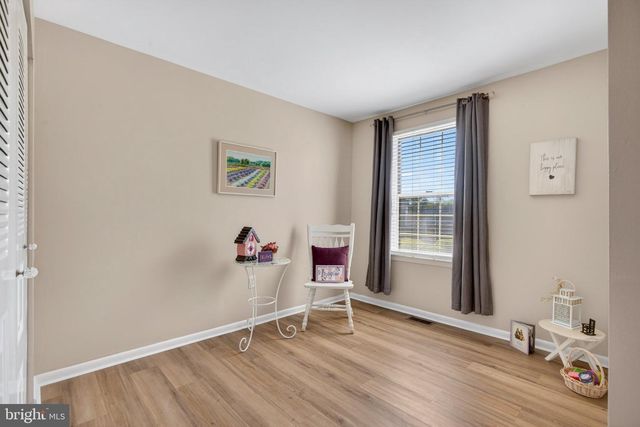 16 GOLDENROD CT, Trenton, NJ 08690