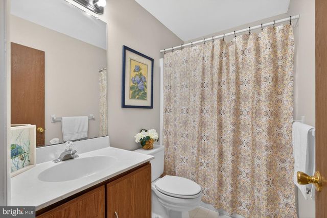 16 GOLDENROD CT, Trenton, NJ 08690