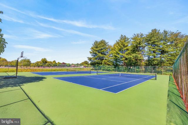 16 GOLDENROD CT, Trenton, NJ 08690
