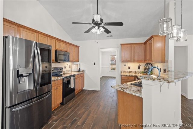 6649 Hillbrook Road, Hope Mills, NC 28348