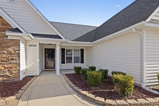 6649 Hillbrook Road, Hope Mills, NC 28348