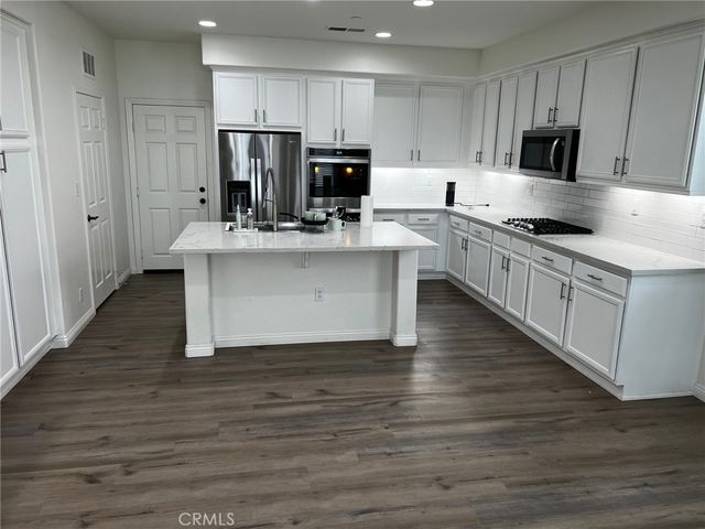 11268 Price, Loma Linda, CA 92354