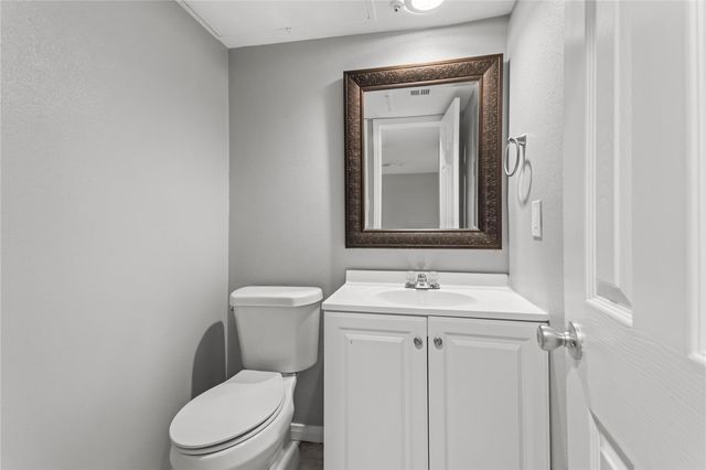 16120 Stuebner Airline Road 502, Spring, TX 77379